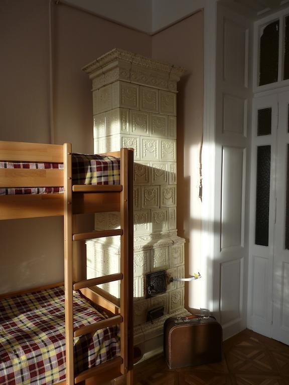 Voyager Hostel Lviv Oda fotoğraf